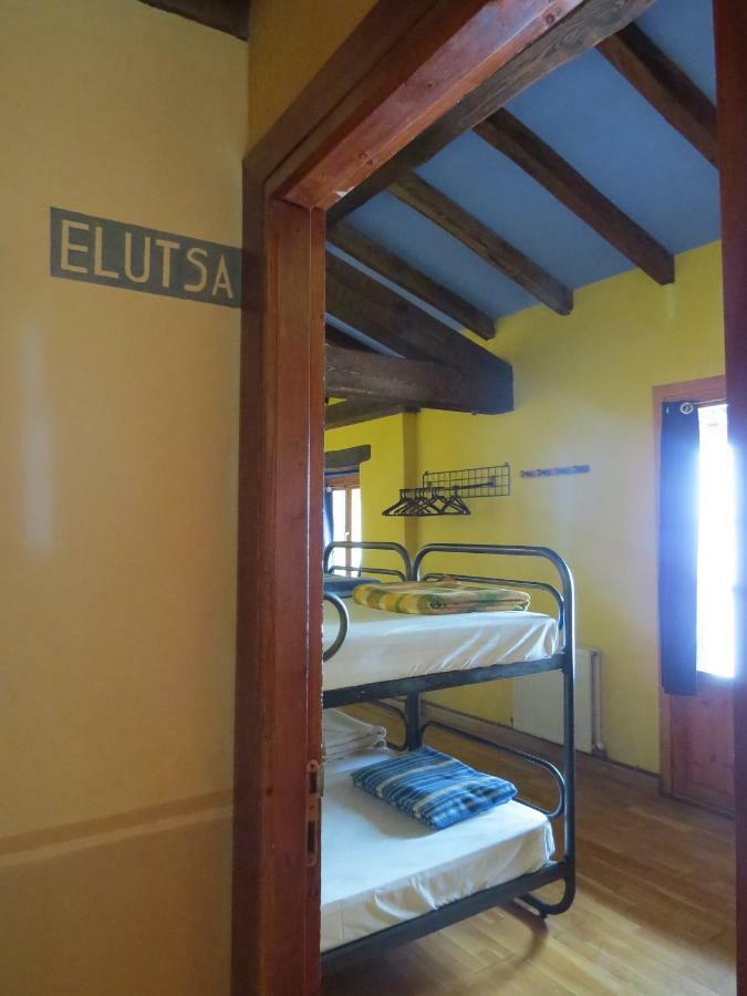 Albergue Olasenea Aterpea Zubieta Extérieur photo