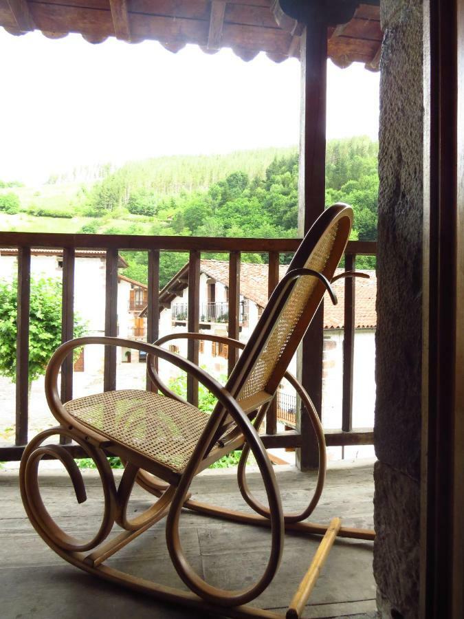 Albergue Olasenea Aterpea Zubieta Extérieur photo